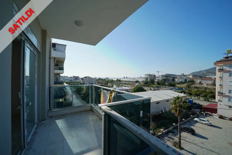 Göktaş Apartment (2+1 Apartment with Sea View in Alanya Demirtaş)