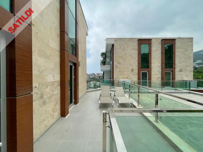 Aramis Terrace Cikcilli