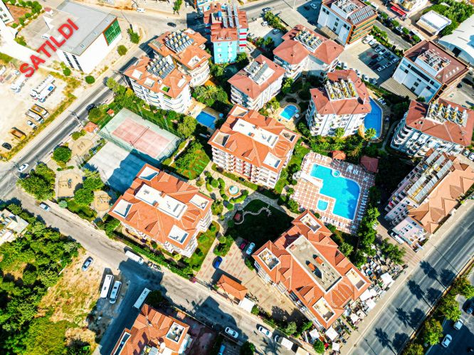 Ulusoy Sitesi (2+1 möblierte Wohnung in Alanya Oba, 500 M vom Meer entfernt)