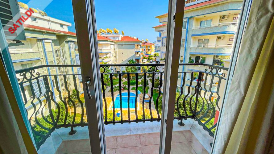 Ulusoy Sitesi (2+1 möblierte Wohnung in Alanya Oba, 500 M vom Meer entfernt)
