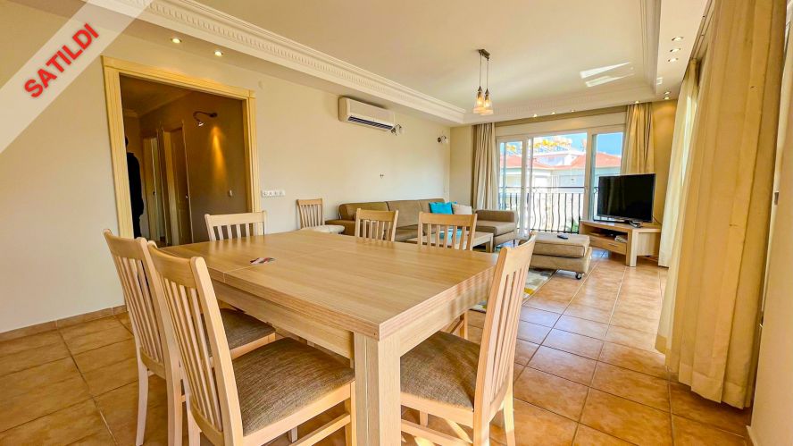 Ulusoy Sitesi (2+1 möblierte Wohnung in Alanya Oba, 500 M vom Meer entfernt)