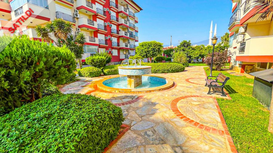 Ulusoy Sitesi (2+1 möblierte Wohnung in Alanya Oba, 500 M vom Meer entfernt)