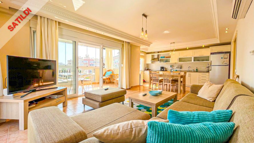 Ulusoy Sitesi (2+1 möblierte Wohnung in Alanya Oba, 500 M vom Meer entfernt)