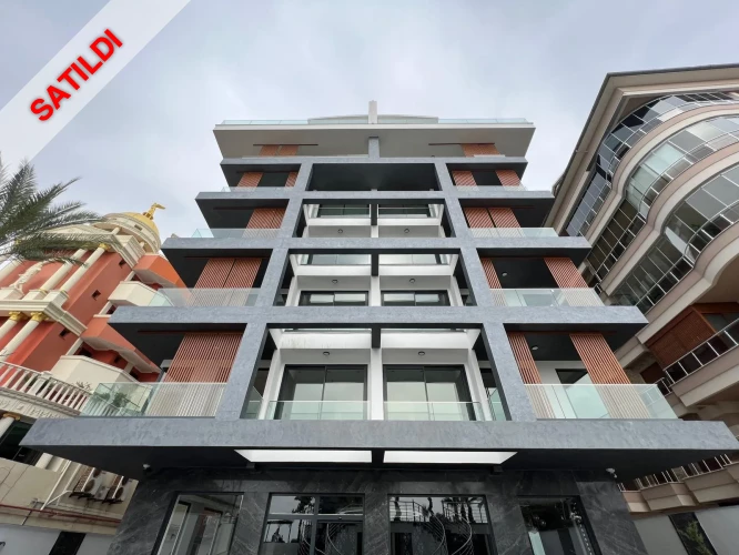 Serenity Oba Royal Beach (Alanya Obada Seafront 1+1 möblierte Wohnung)