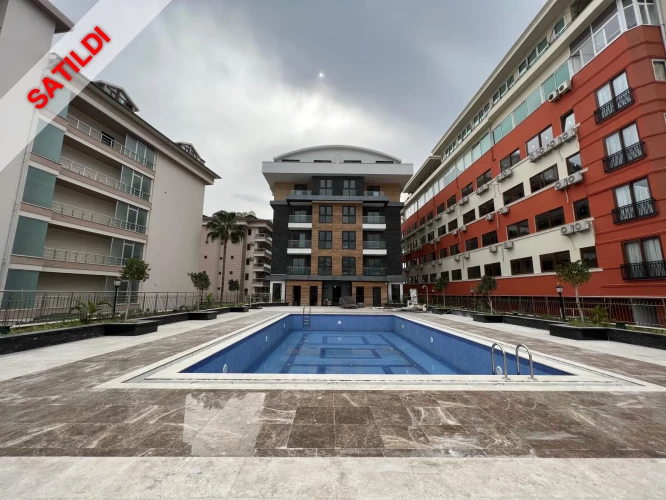 Serenity Oba Royal Beach (Alanya Obada Seafront 1+1 möblierte Wohnung)
