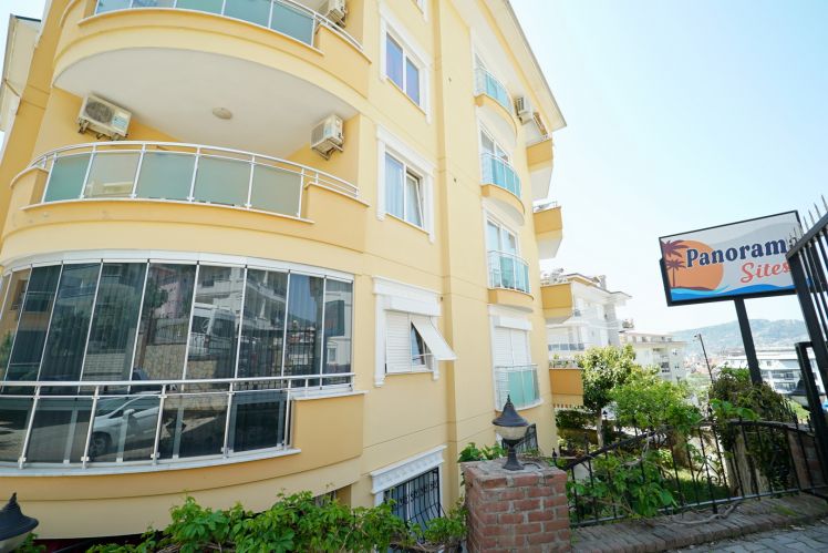 Panorama Sitesi A Blok (Alanya Merkez'de 4+1 Satılık Daire)