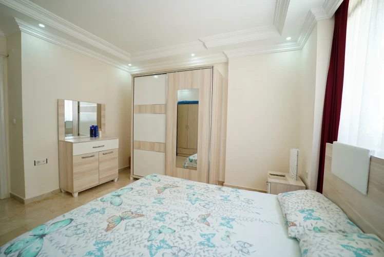 Panorama Sitesi A Blok (Alanya Merkez'de 4+1 Satılık Daire)