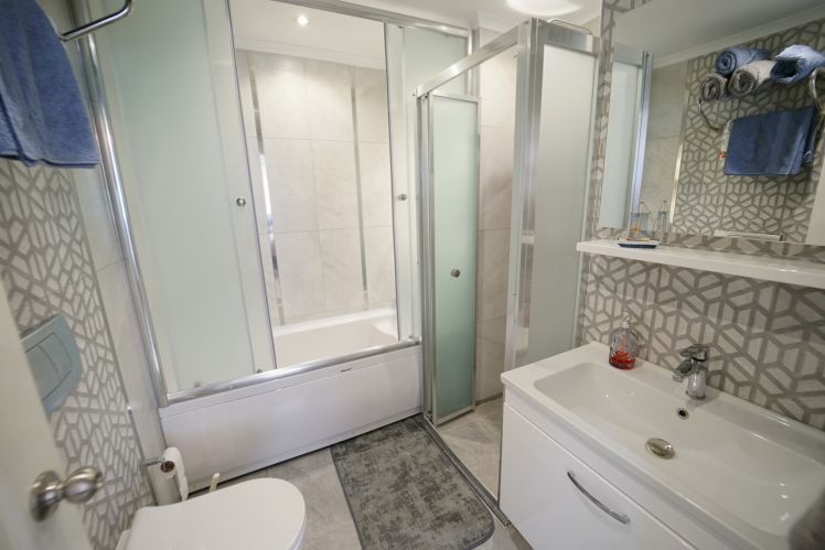 Panorama Sitesi A Blok (Alanya Merkez'de 4+1 Satılık Daire)