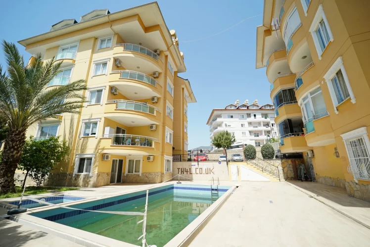 Panorama Sitesi A Blok (Alanya Merkez'de 4+1 Satılık Daire)