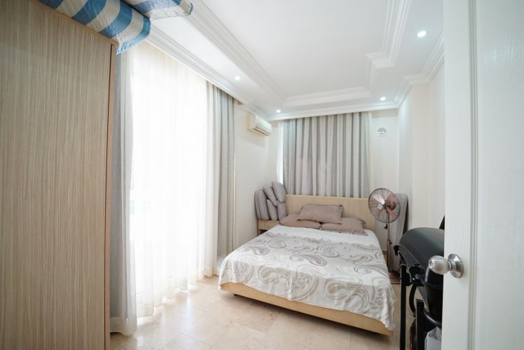 Panorama Sitesi A Blok (4+1 Flat for Sale in Alanya Center)