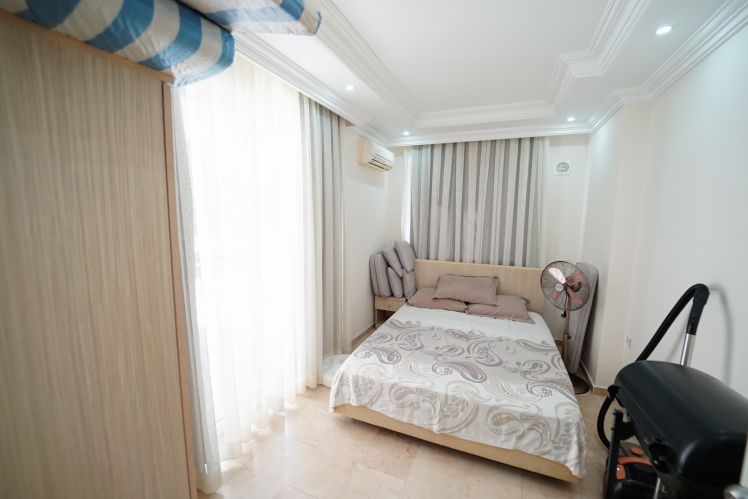 Panorama Sitesi A Blok (4+1 Flat for Sale in Alanya Center)