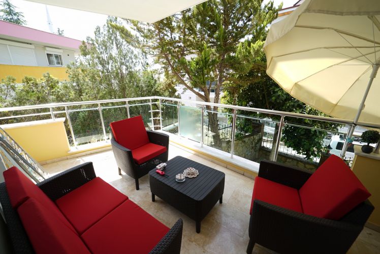 Panorama Sitesi A Blok (4+1 Flat for Sale in Alanya Center)