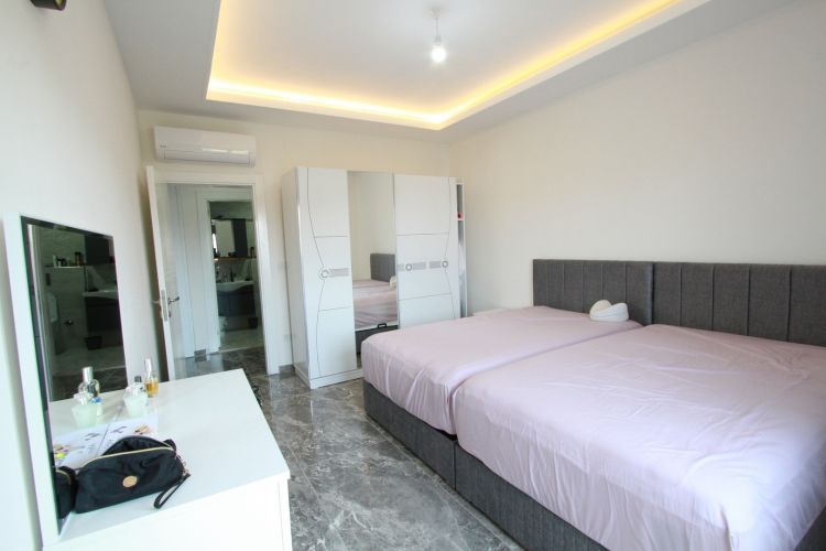 Haliloğlu İnşaat (4+1 Flat for Sale in Oba)