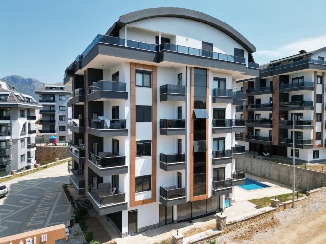 Haliloğlu İnşaat (4+1 Flat for Sale in Oba)