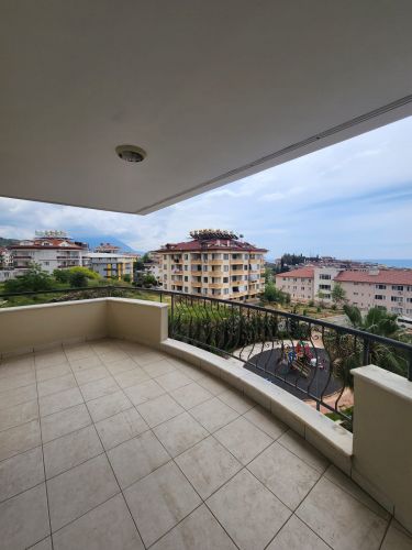 Yaparlı Sitesi (Büyükhasbahçe'de 4+1 Satılık Daire)