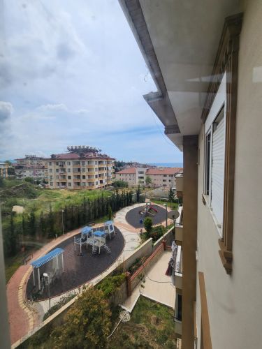 Yaparlı Sitesi (Büyükhasbahçe'de 4+1 Satılık Daire)