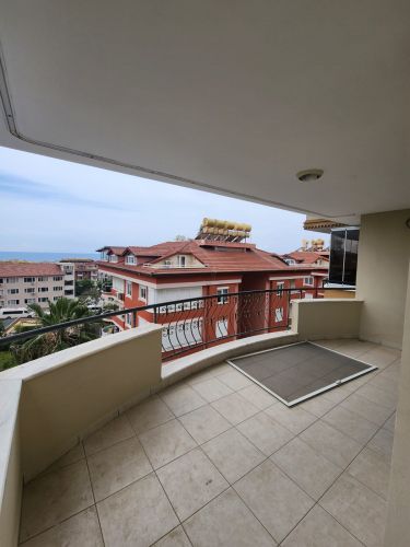 Yaparlı Sitesi (Büyükhasbahçe'de 4+1 Satılık Daire)