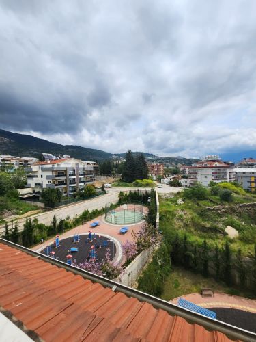 Yaparlı Sitesi (Büyükhasbahçe'de 4+1 Satılık Daire)