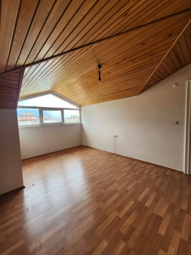 Yaparlı Sitesi (Büyükhasbahçe'de 4+1 Satılık Daire)