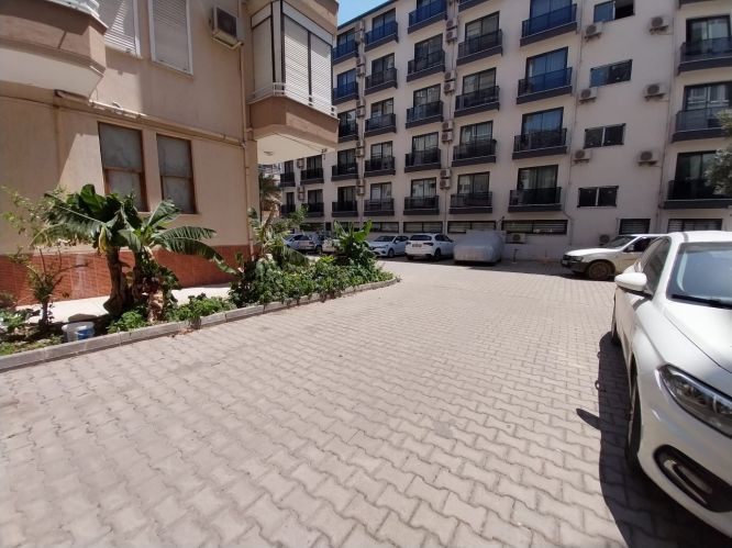 Cleopatra Egemen Apartmanı (1+1 Wohnung zum Verkauf im Zentrum von Alanya)