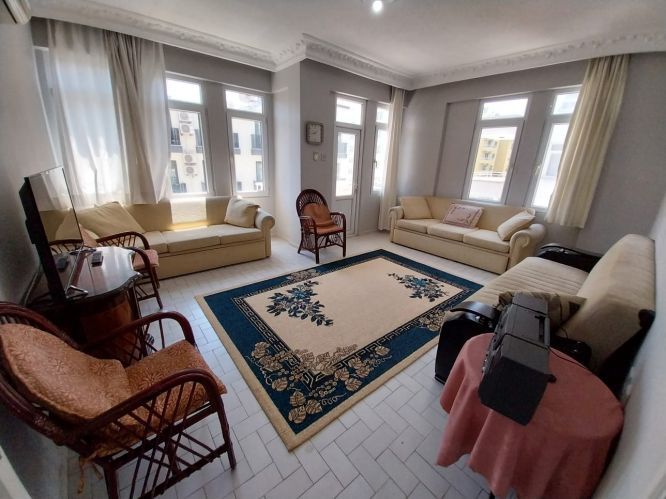 Cleopatra Egemen Apartmanı (1+1 Wohnung zum Verkauf im Zentrum von Alanya)