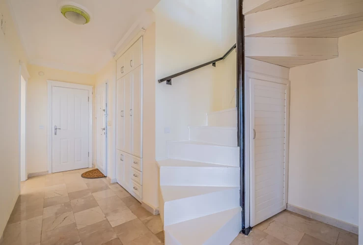 Orient Hill (Komplett möblierte 3+1 Maisonette-Wohnung in Alanya Oba)