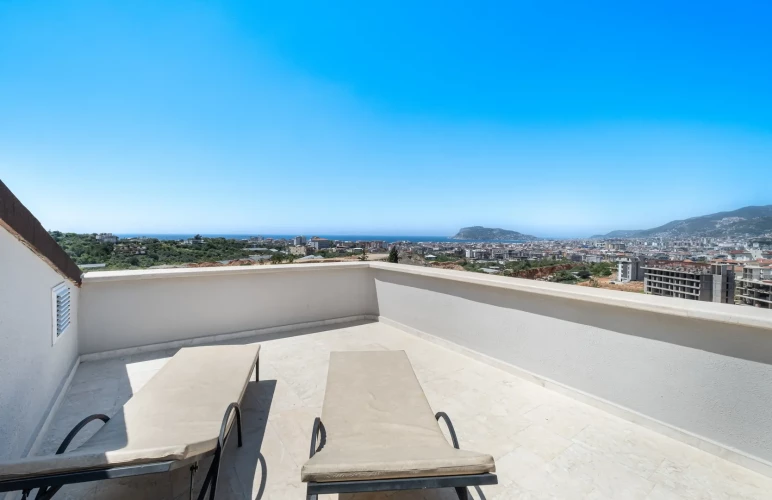 Orient Hill (Komplett möblierte 3+1 Maisonette-Wohnung in Alanya Oba)