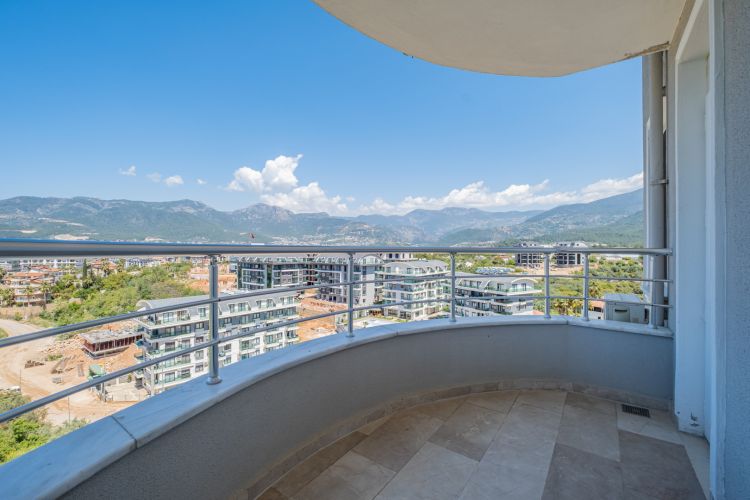 Orient Hill (Fully Furnished 3+1 Duplex Flat in Alanya Oba)