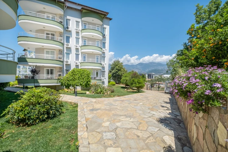 Orient Hill (Komplett möblierte 3+1 Maisonette-Wohnung in Alanya Oba)