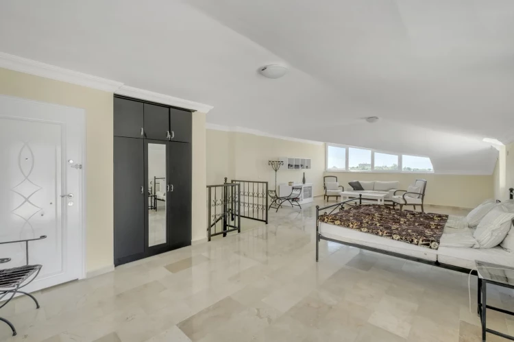 Orient Hill (Komplett möblierte 3+1 Maisonette-Wohnung in Alanya Oba)