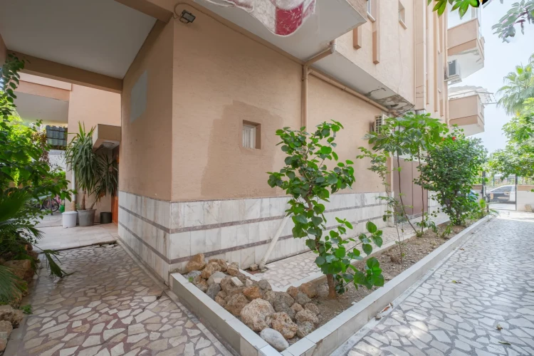 Alaiye Apartment (2+1 Wohnung zum Verkauf im Bezirk Cumhuriyet)