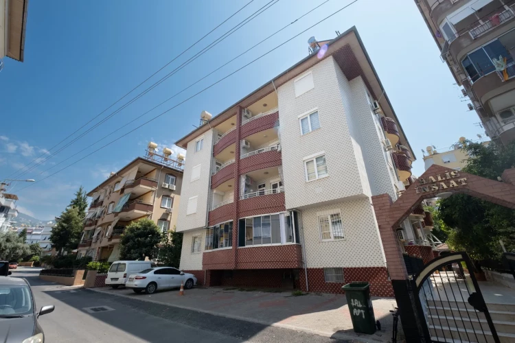Lale Apartment (2+1 Wohnung in Alanya Saray Bezirk)