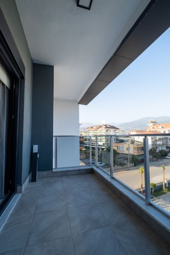 Ruby Suite Residence (Oba'da Havuz Manzaralı Eşyalı 3+1 Daire)