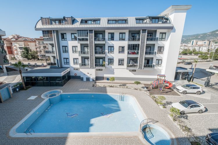 Ruby Suite Residence (Oba'da Havuz Manzaralı Eşyalı 3+1 Daire)