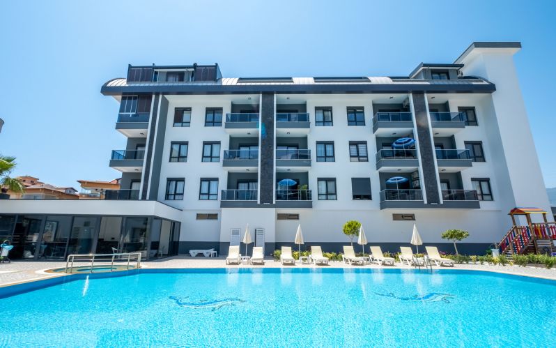 Ruby Suite Residence (Oba'da Havuz Manzaralı Eşyalı 3+1 Daire)