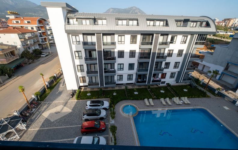 Ruby Suite Residence (Oba'da Havuz Manzaralı Eşyalı 3+1 Daire)