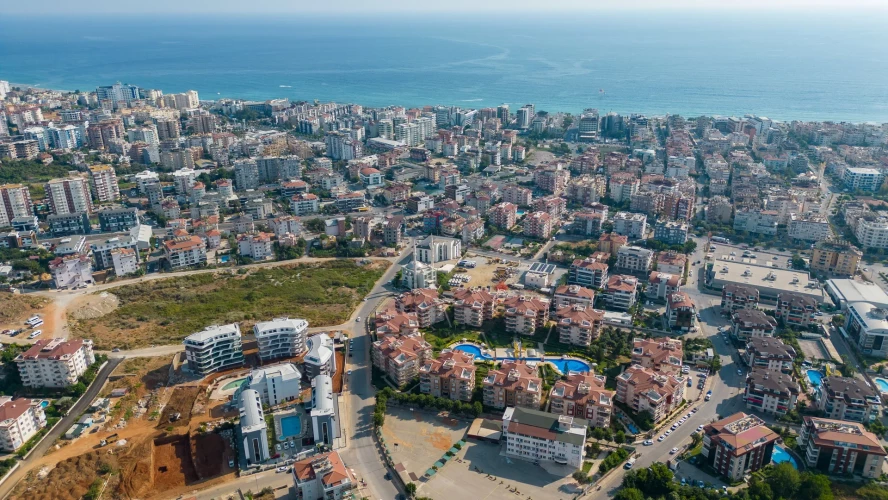 Ruby Suite Residence (Oba'da Havuz Manzaralı Eşyalı 3+1 Daire)