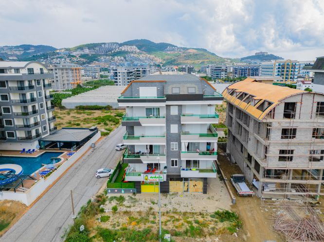 Geschäft zum Verkauf in Alanya Kargicak, das der Staatsbürgerschaft entspricht