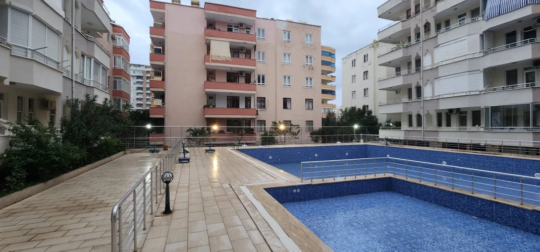 Mahmutlar Anko Site 2+1 Flat with Pool for Sale